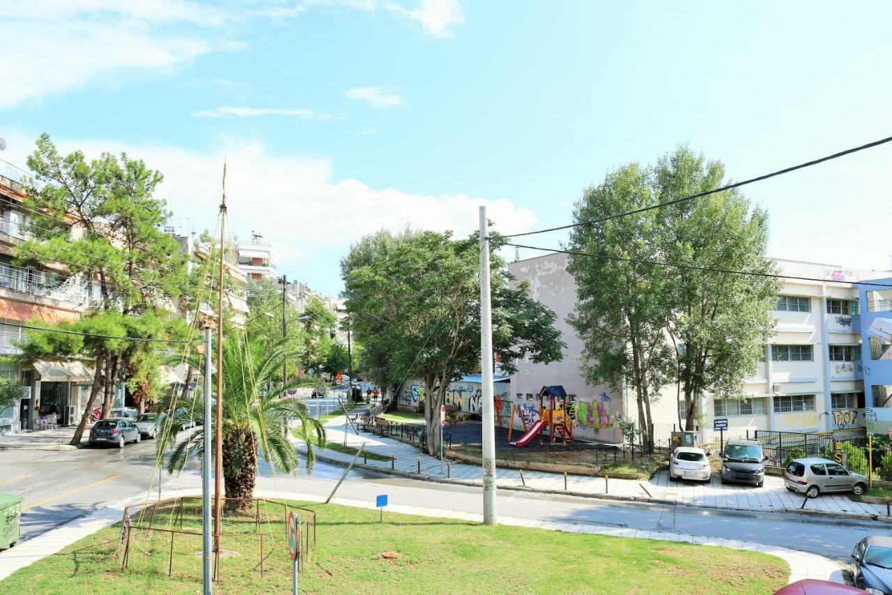 Apartment In Kalamaria Thessaloniki Exterior photo
