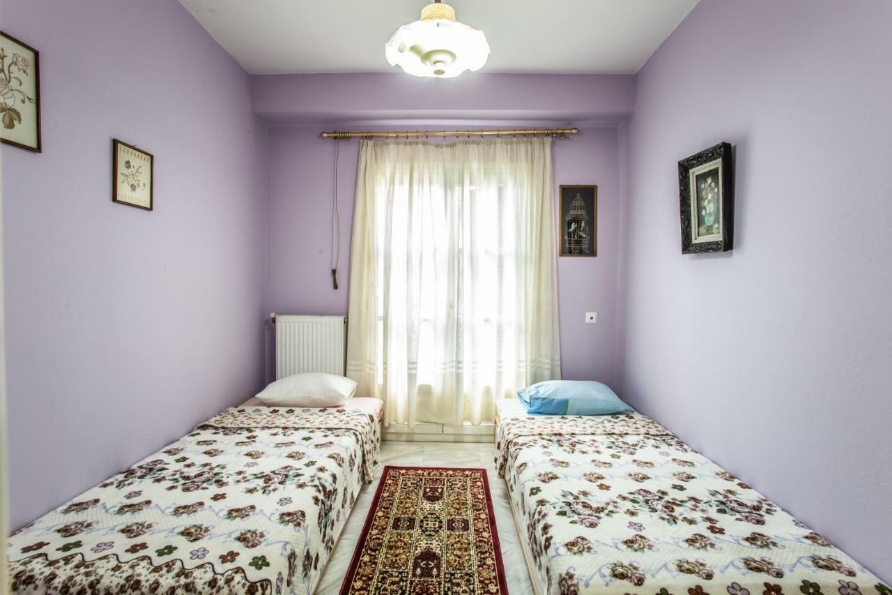 Apartment In Kalamaria Thessaloniki Exterior photo